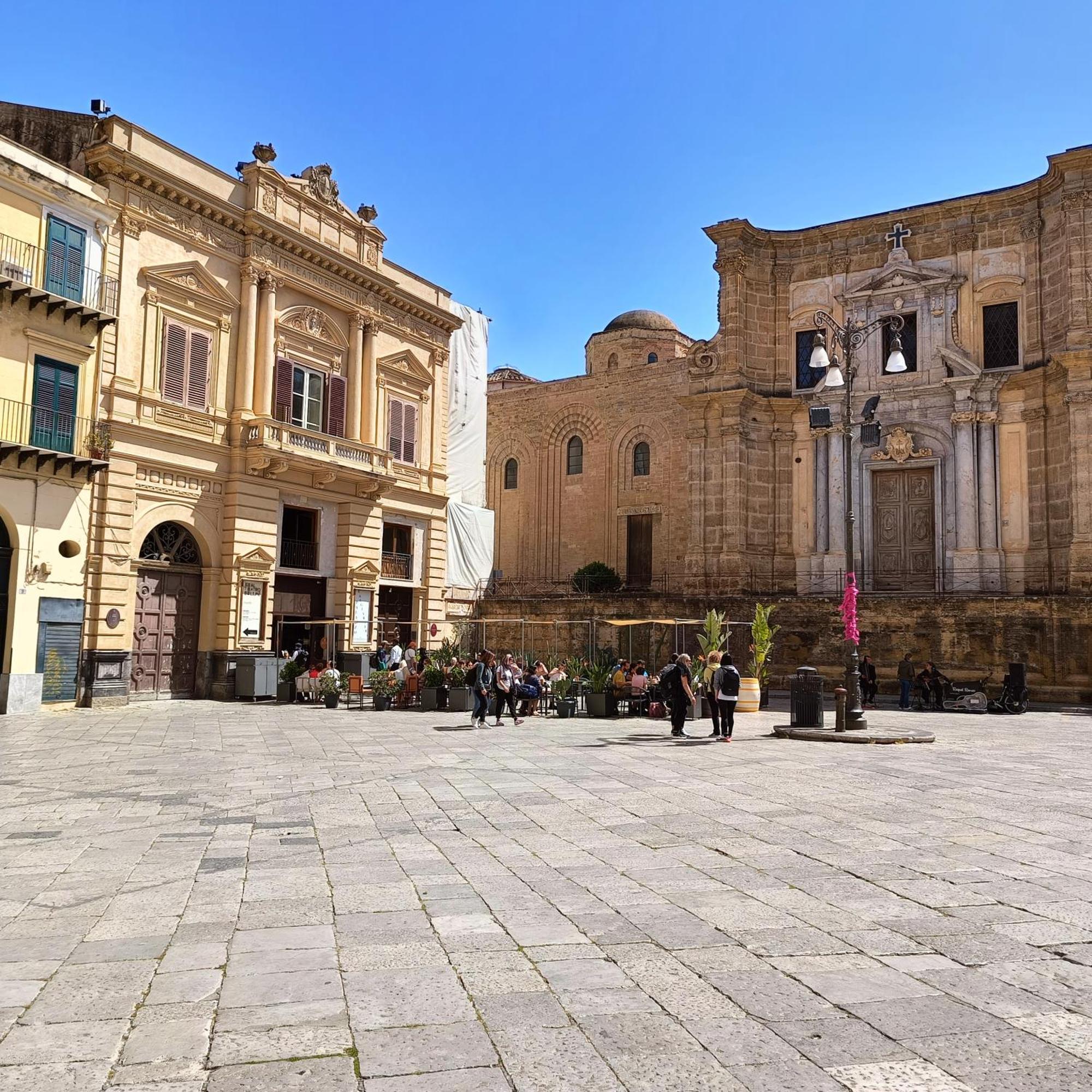 Apartamento Centro Storico Casa Bellini ***** Palermo Exterior foto